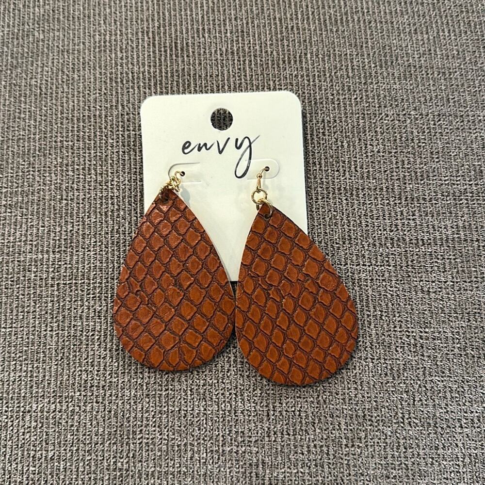 Leather Stamped Teardrop‎ Earrings